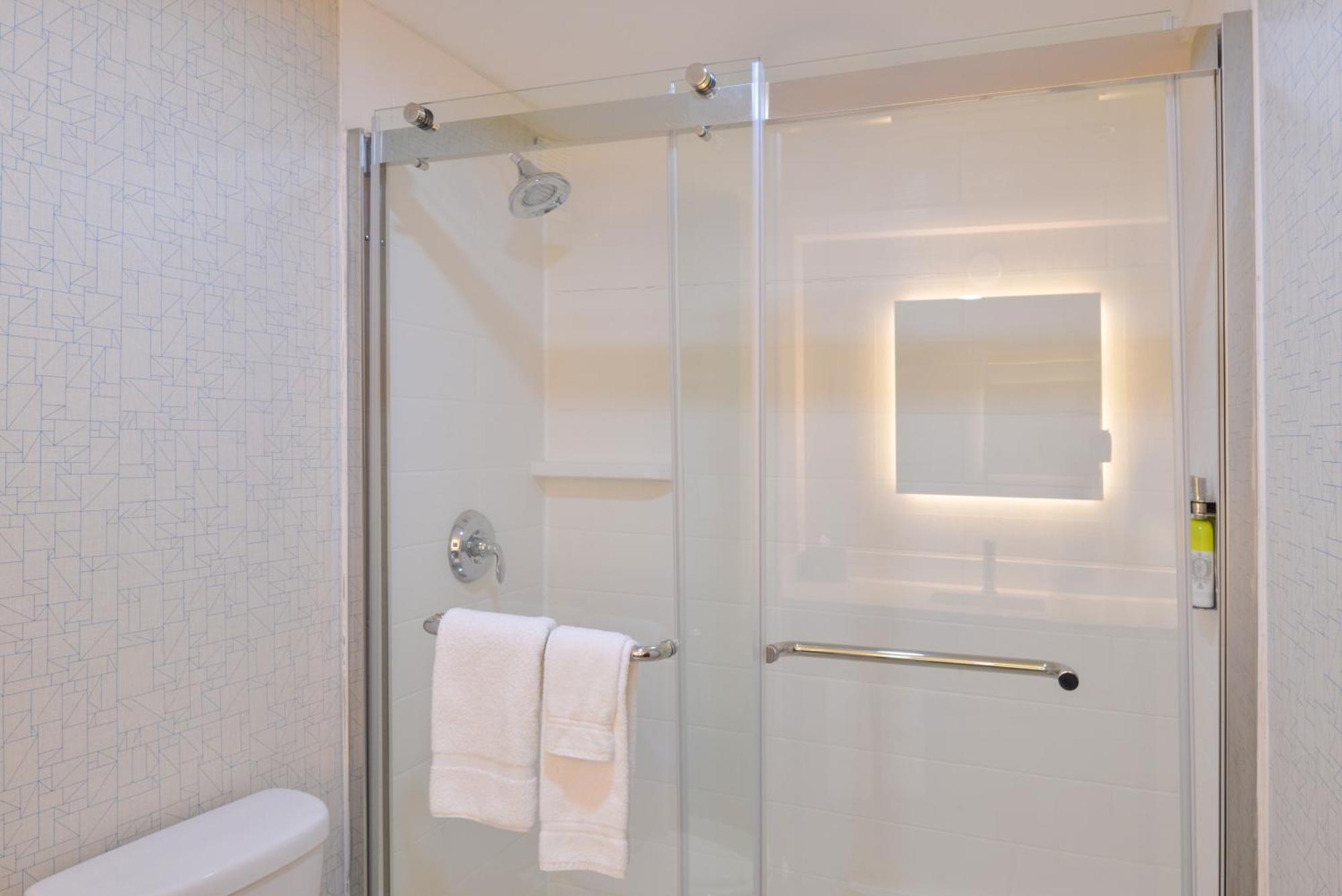 Express & - - Downtown By Ihg 3*